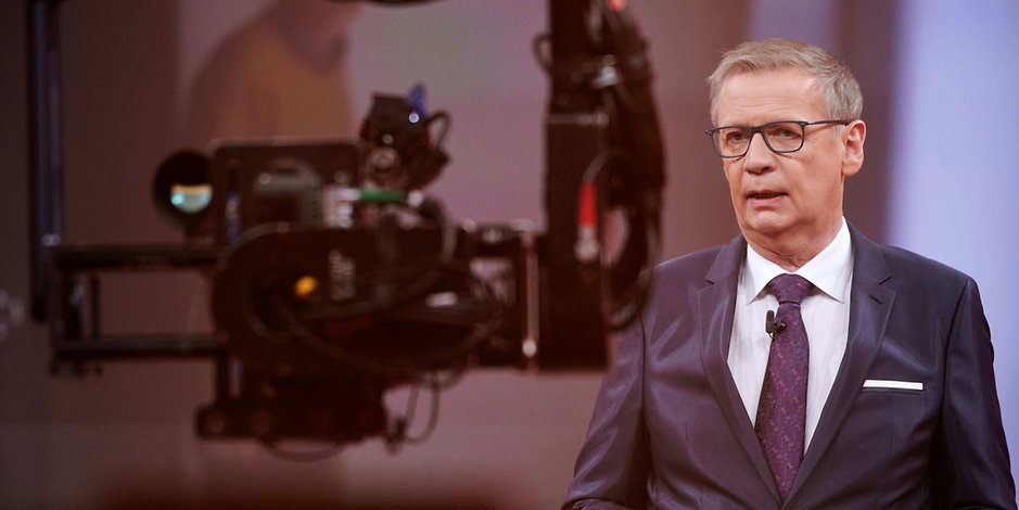 RTL-Moderator Günther Jauch hat sich mit dem Corona-Virus angesteckt. 