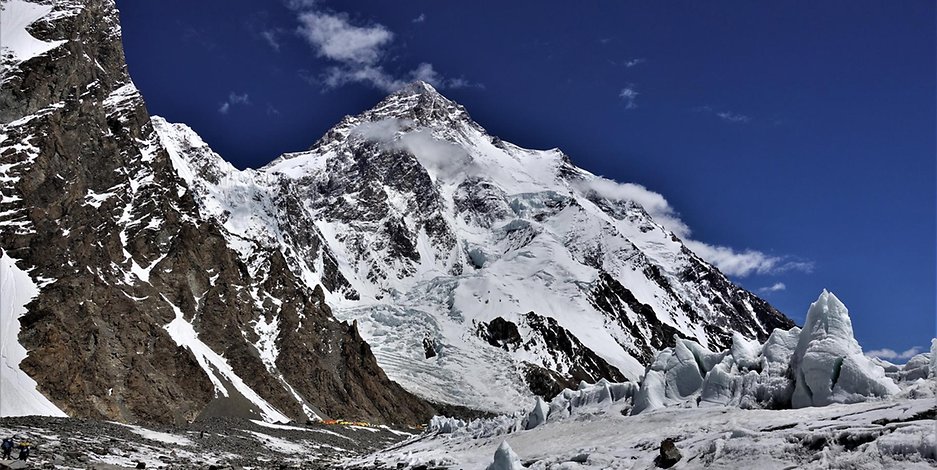 Blick auf das K2 Basislager – der zweihöchste Berg der Welt ist besonders anspruchsvoll.