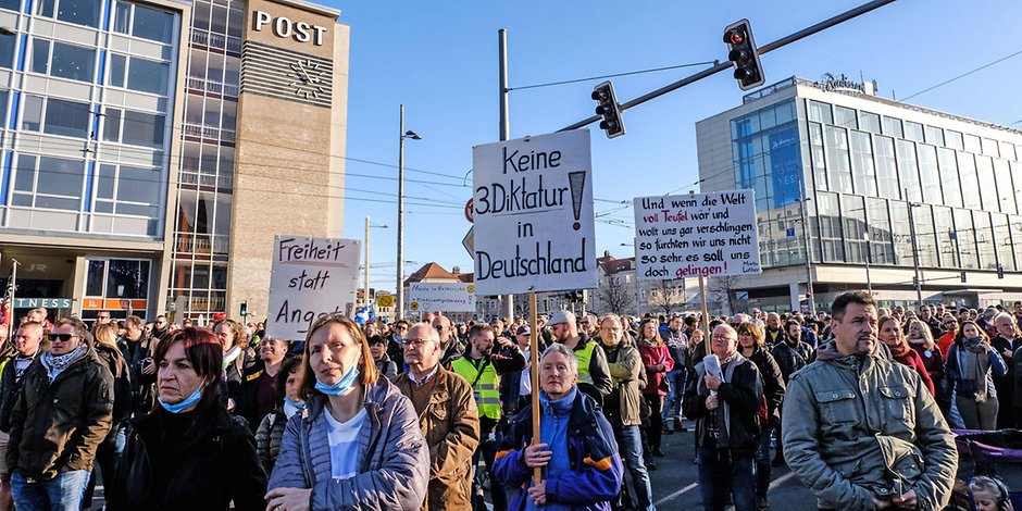Tausende Gegner der Corona-Beschränkungen demonstrierten im November in Leipzig.