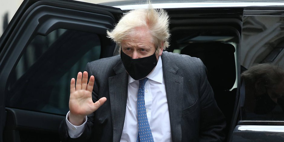 Englands Premierminister Boris Johnson hat die Gerüchte um die Austragung klar zurückgewiesen.