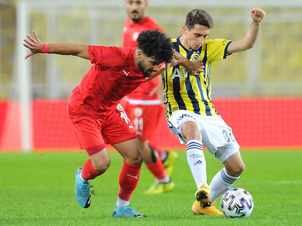 Ömer Beyaz (re.) spielt seit seiner Jugend für Fenerbahce Istanbul.