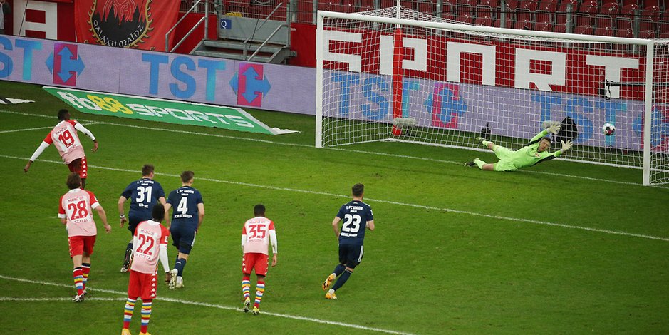 Mit seinem Siegtreffer gegen Union Berlin stellte Moussa Niakhaté einen Bundesligarekord auf.