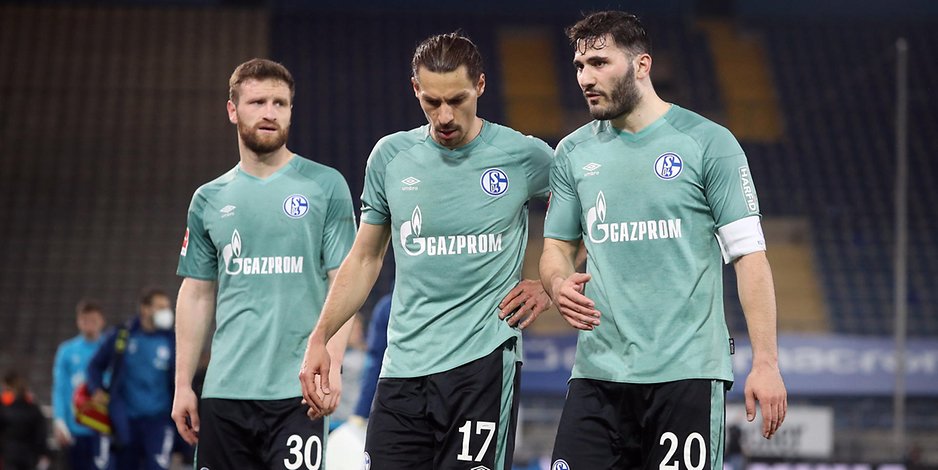 Die Schalke-Profis Shkodran Mustafi, Benjamin Stambouli und Sead Kolasinac enttäuschten auch beim 0:1 in Bielefeld.