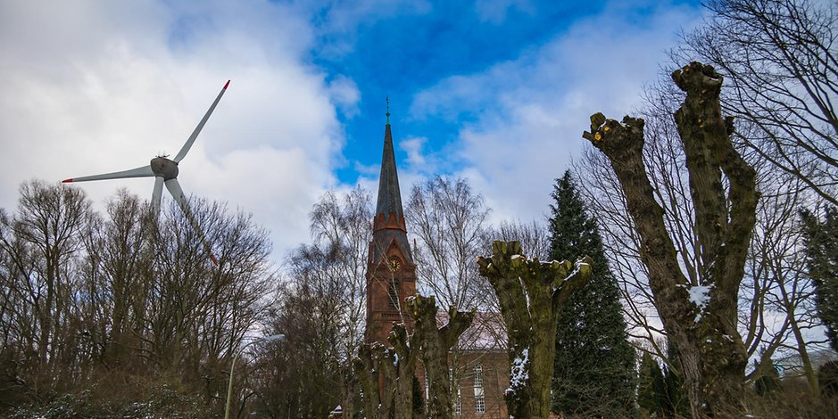 Letztes Zeugnis des untergegangenen Stadtteils Altenwerder: die Kirche St.Gertrud.