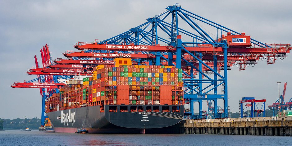 Trotz Corona konnte die Hamburger Reederei Hapag-Lloyd im letzten Jahr deutlich mehr Gewinn einfahren als in den Jahren zuvor. 