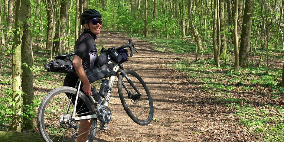 Die Hamburgerin Johanna Jahnke ist passionierte Radfahrerin und erfahrerene Bikepackerin. 