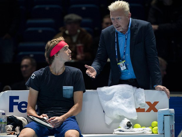 Boris Becker (r.) sorgt sich um den deutschen Tennis-Profi Alexander Zverev.
