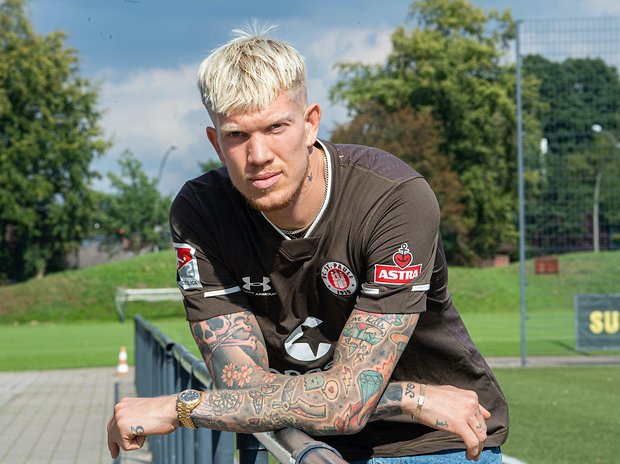 Simon Makienok soll in der kommenden Saison den FC St. Pauli verstärken.