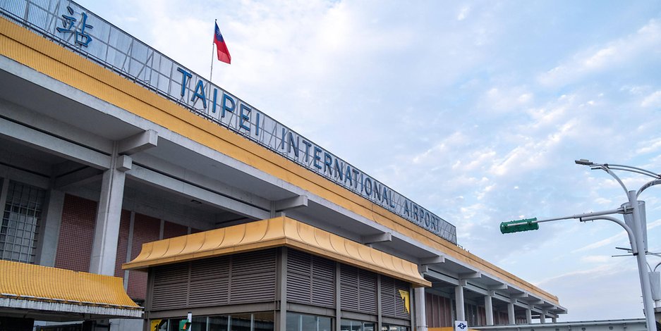 Für 60 Gäste veranstaltete der Flughafen in Taipeh eine Urlaubs-Trockenübung – abgehoben sind die Reiselustigen nicht. (Symbolbild)