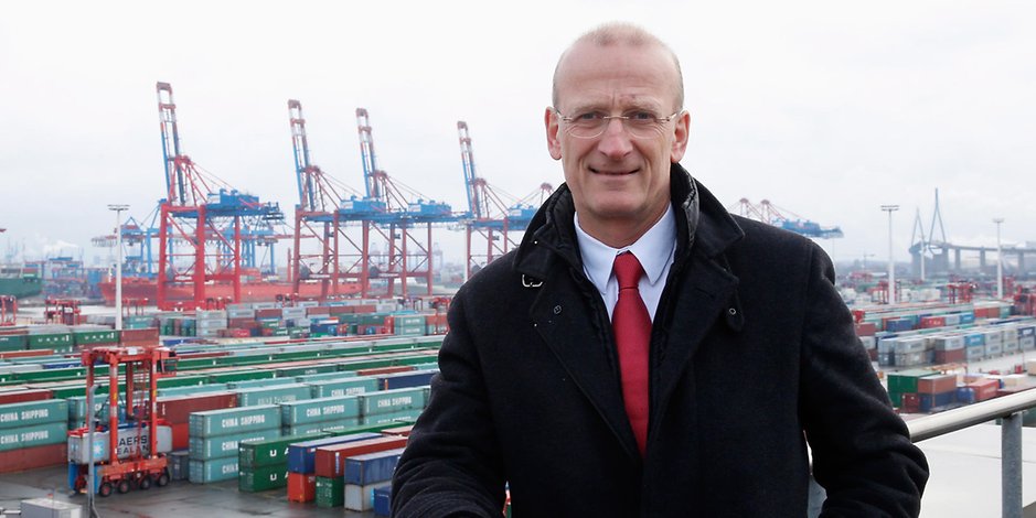 Mahnt zur Disziplin: Gunther Bonz, Präsident des Unternehmensverbands Hafen Hamburg.