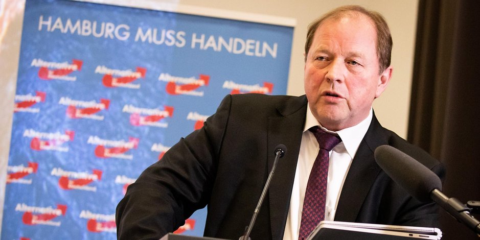 Die AfD um Spitzenkandidat Dirk Nockemann könnte in Hamburg aus dem Parlament fliegen.