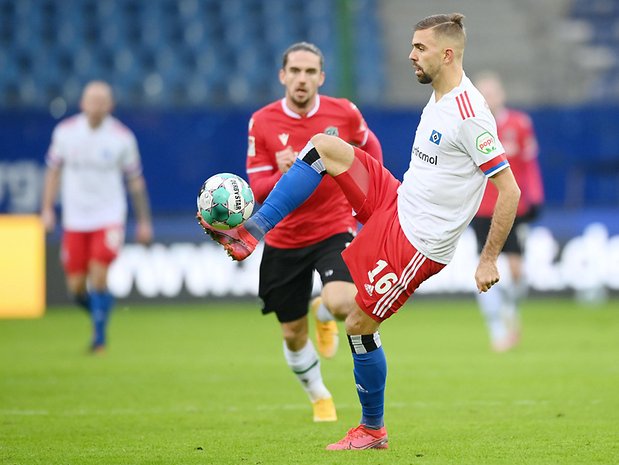 Lukas Hinterseer wurde gegen Hannover 96 eingewechselt, hatte aber nur noch einen Ballkontakt.
