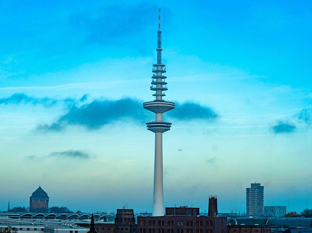52 Jahre sind vergangen, seit der Heinrich-Hertz-Turm, wie der Telemichel offiziell heißt, feierlich eingeweiht wurde.