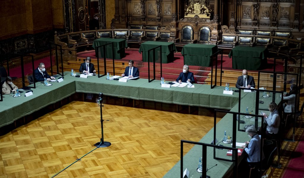 Eine Sitzung des Parlamentarischen Untersuchungsausschusses zum Cum-Ex-Skandal (Archivbild).