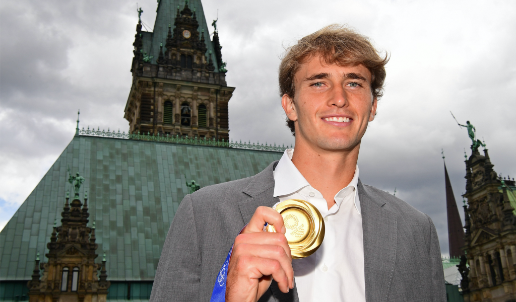 Alexander Zverev mit seiner Goldmedaille