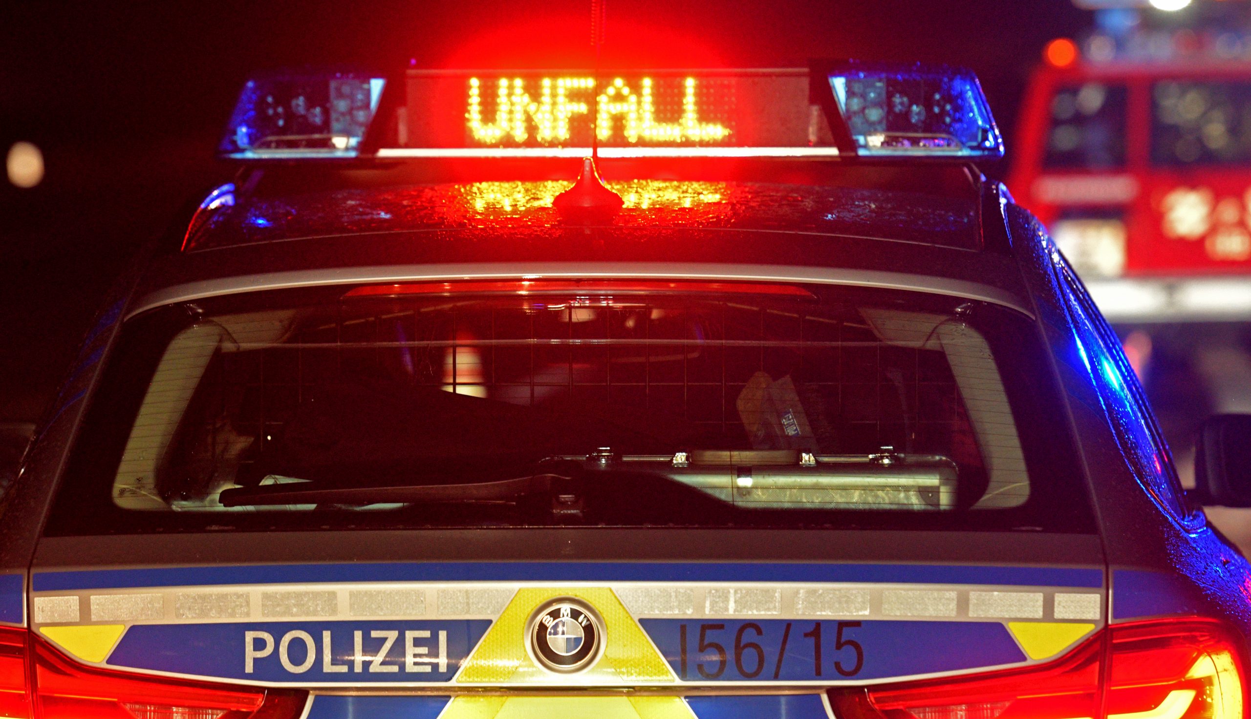 Tödlicher Unfall bei Ratzeburg: Polizei sucht Zeugen