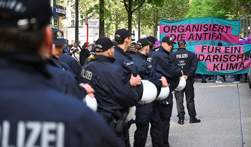 Antifa-Demonstration gegen Rechts in Hamburg