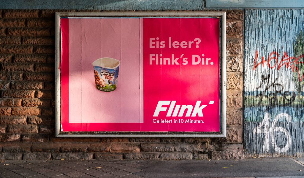 Städte wie Hamburg sind voll mit Werbung – im Bezirk Nord soll jetzt ein Experiment gestartet werden.