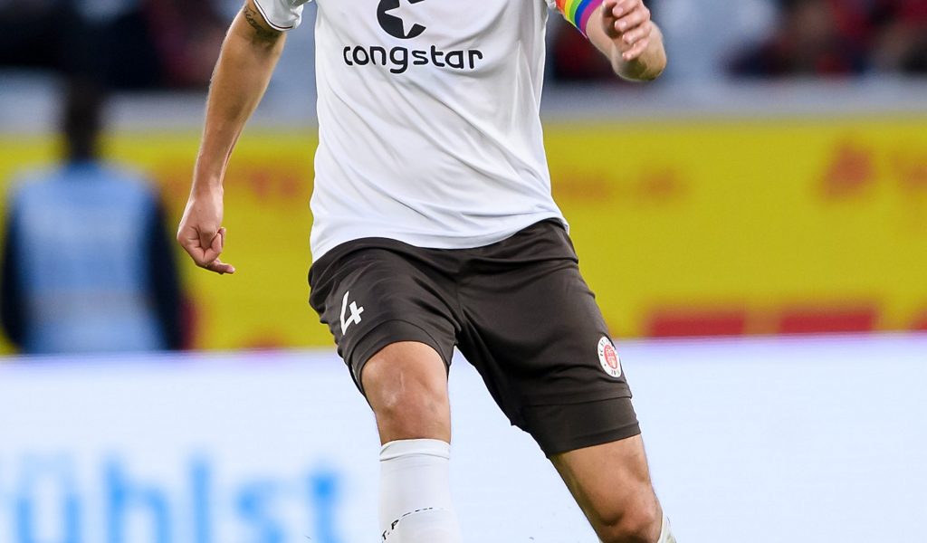 St. Pauli-Spieler Philipp Ziereis