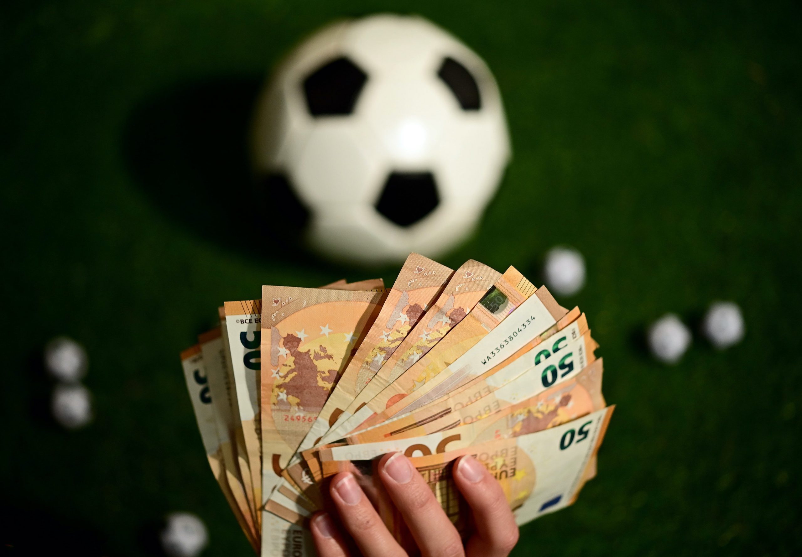 Fußball, Geld, St. Pauli