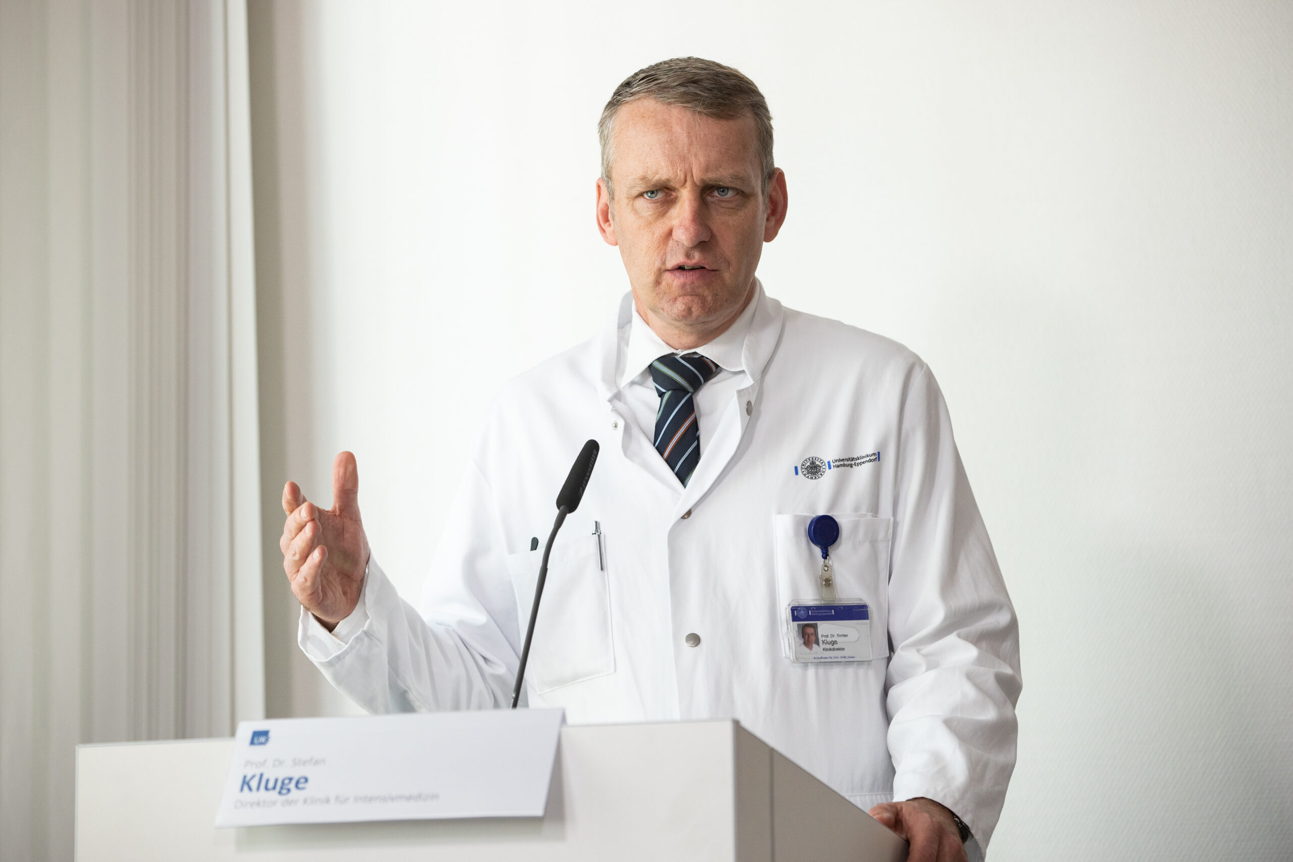 Prof. Dr. Stefan Kluge ist der Direktor der Klinik für Intensivmedizin (Archivbild).