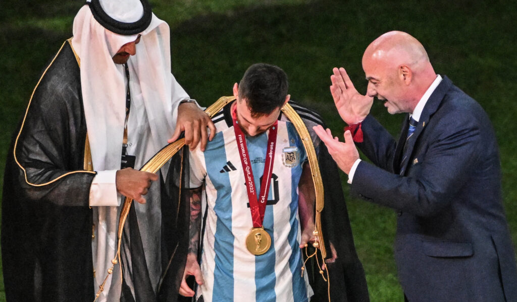 Umhang für Lionel Messi