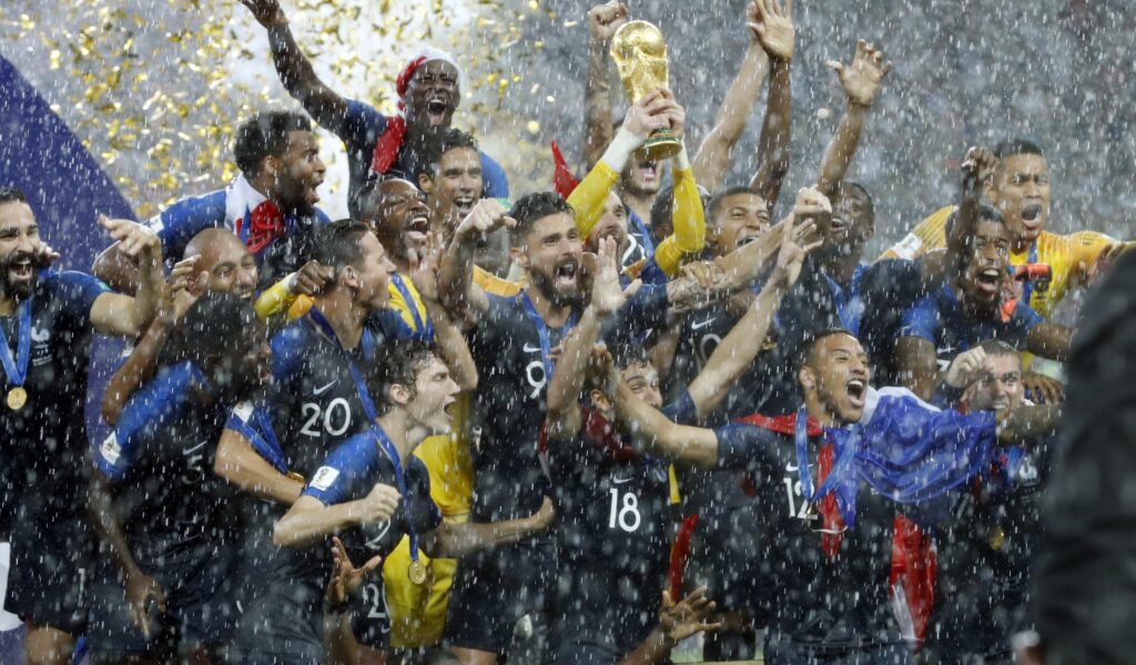 Die französische Nationalmannschaft feiert ihren WM-Titel 2018.