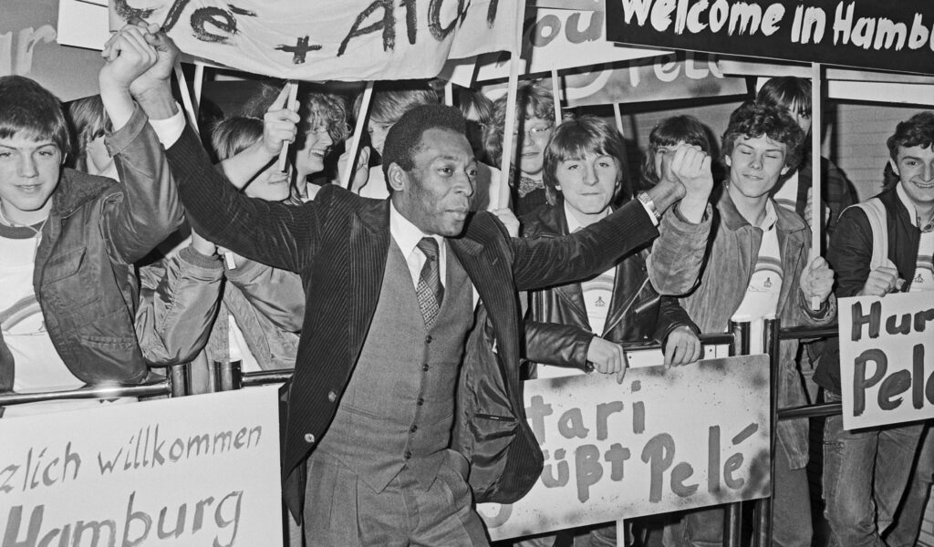 Pelé in Hamburg: Auch 1981 wurde der Brasilianer bejubelt.
