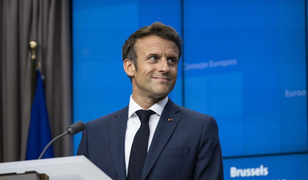 Frankreichs Präsident Emmanuel Macron bewies, dass er Ahnung von Fußball hat.
