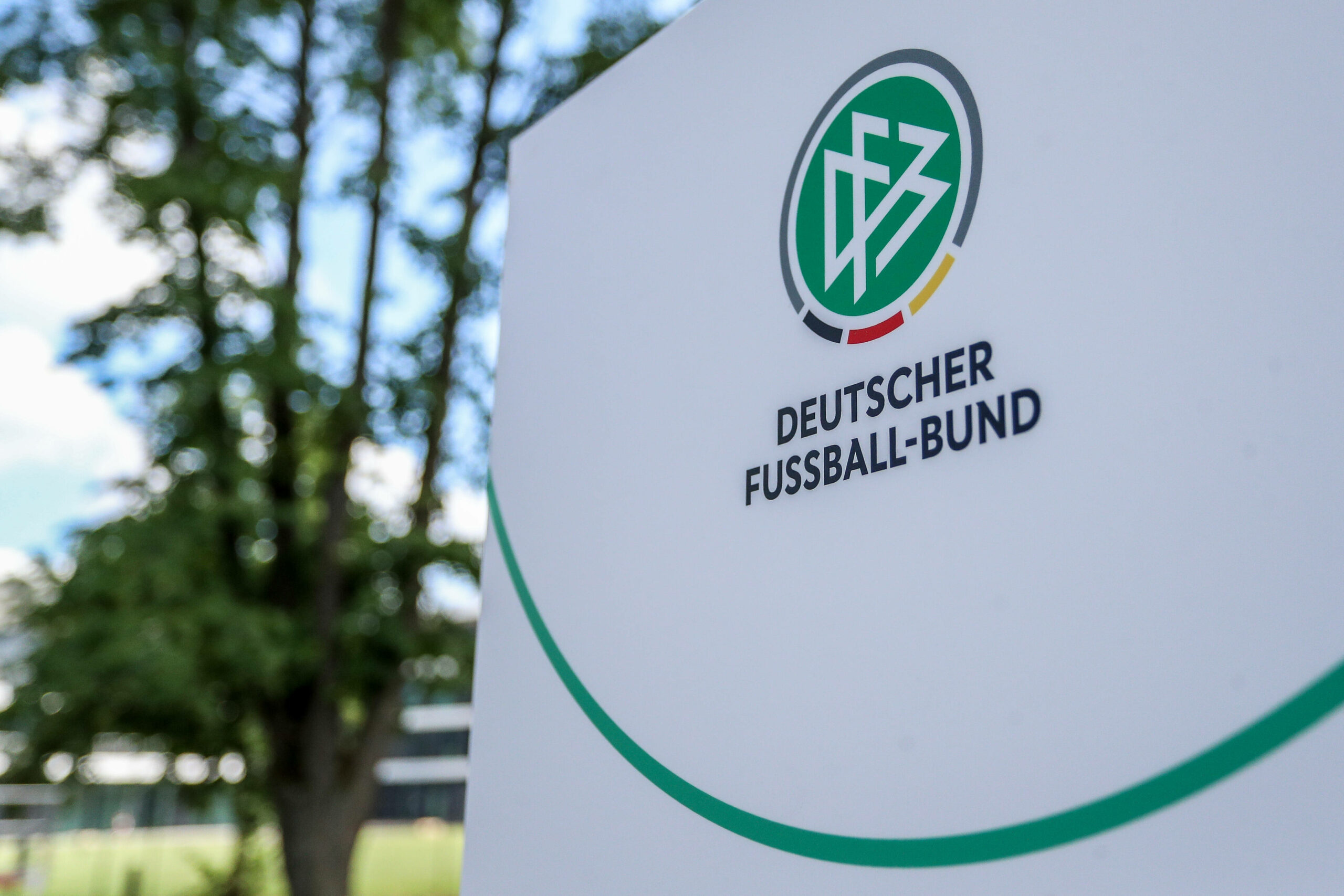 Der DFB macht 2021 mehr als 30 Millionen Euro Minus.