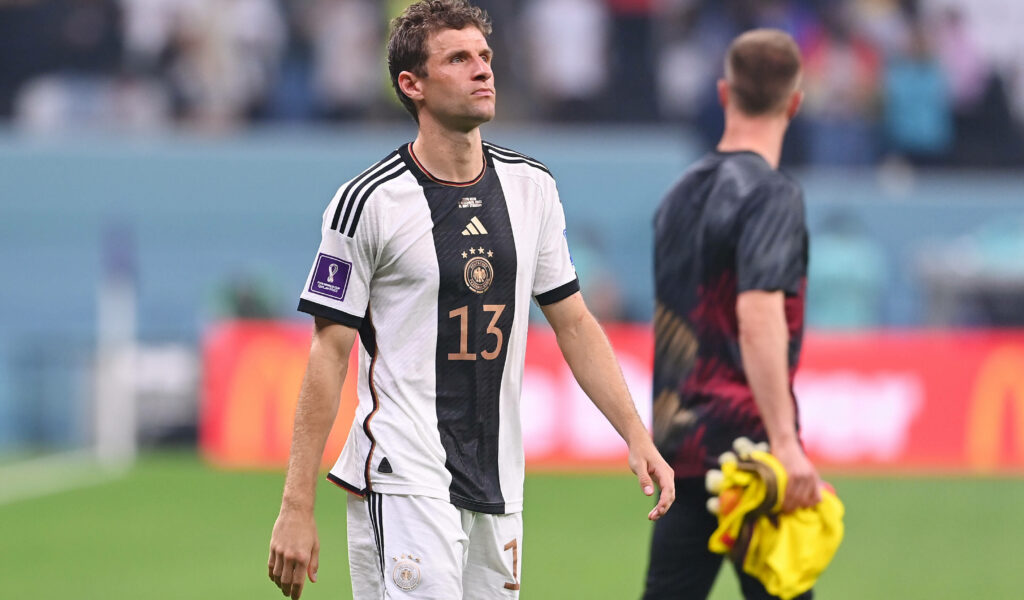 Thomas Müller braucht Zeit, um das frühe WM-Aus der Nationalmannschaft zu verarbeiten.