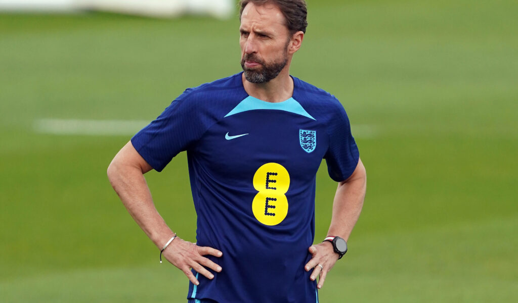 Englands Trainer Gareth Southgate beim Training in Katar