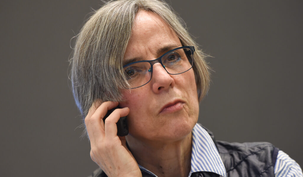 Sylvia Schenk übt Kritik an die Opposition