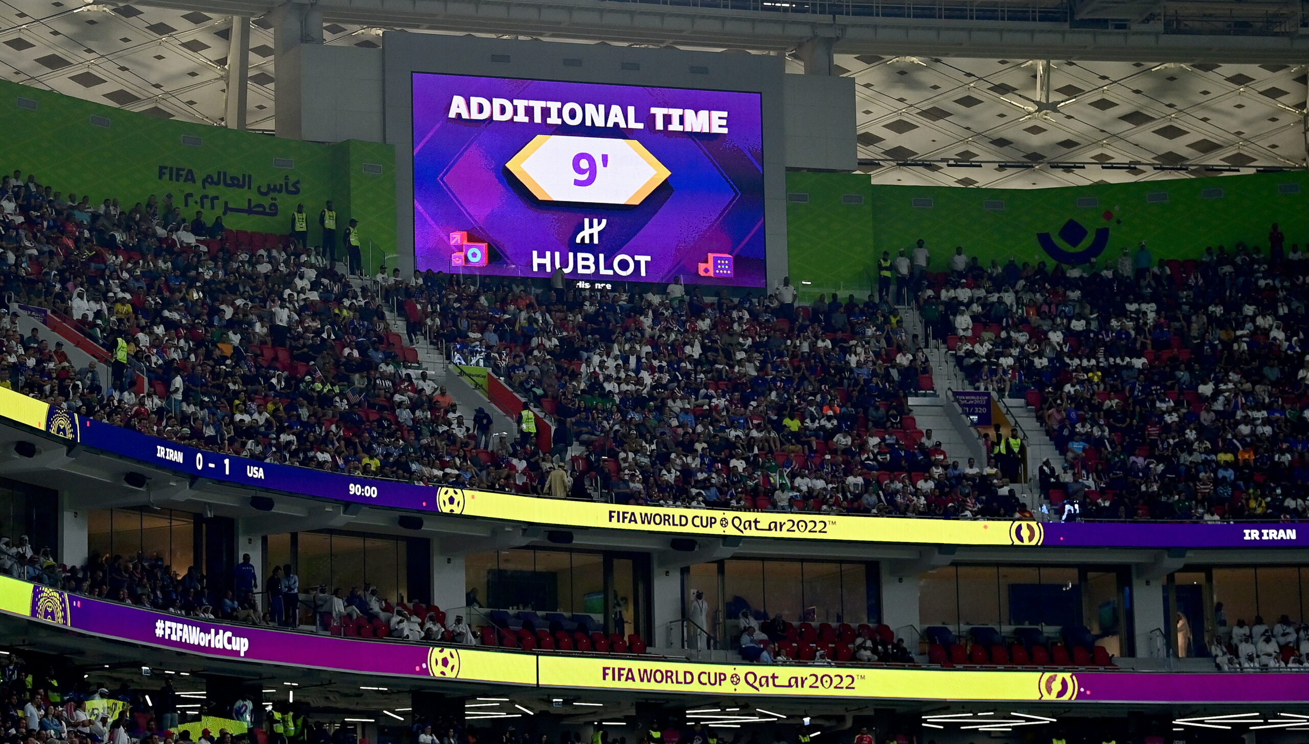 Die durchschnittliche Nachspielzeit liegt bei der WM in Katar bisher sogar bei 10 Minuten.