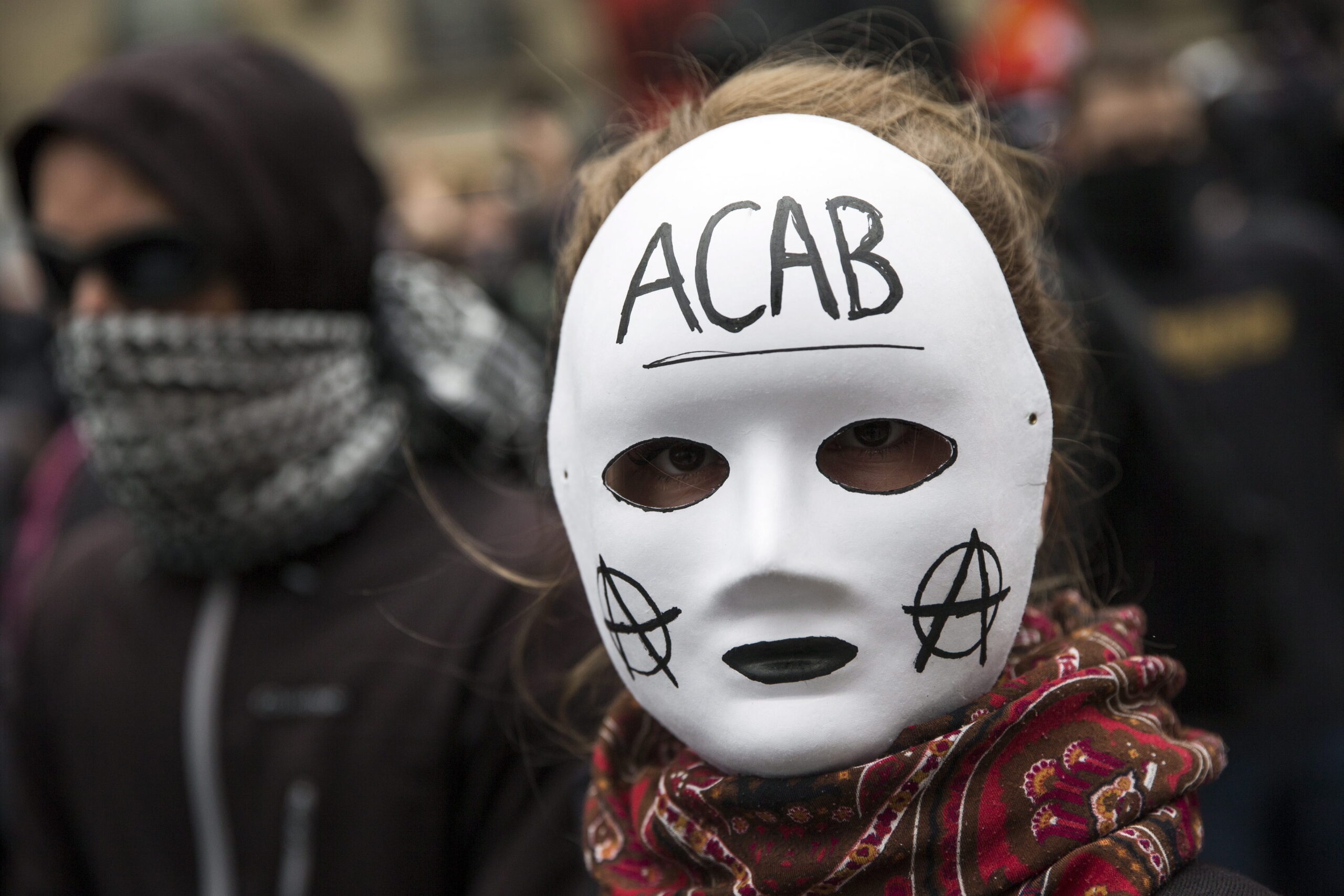 Die deutsche Bundespolizei hat den polizeifeindlichen „ACAB“-Slogan kurzerhand umgedichtet. (Symbolbild)