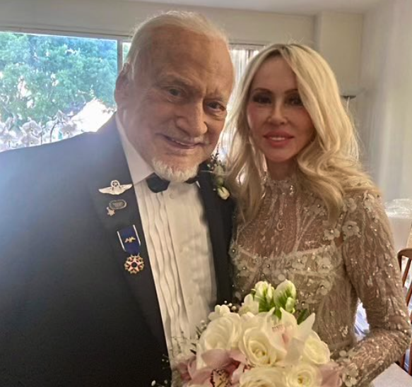 Buzz Aldrin hat Anca Faur geheiratet.