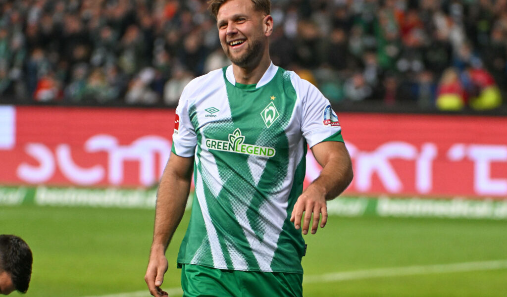 Werder Bremens Niklas Füllkrug mit bester Laune